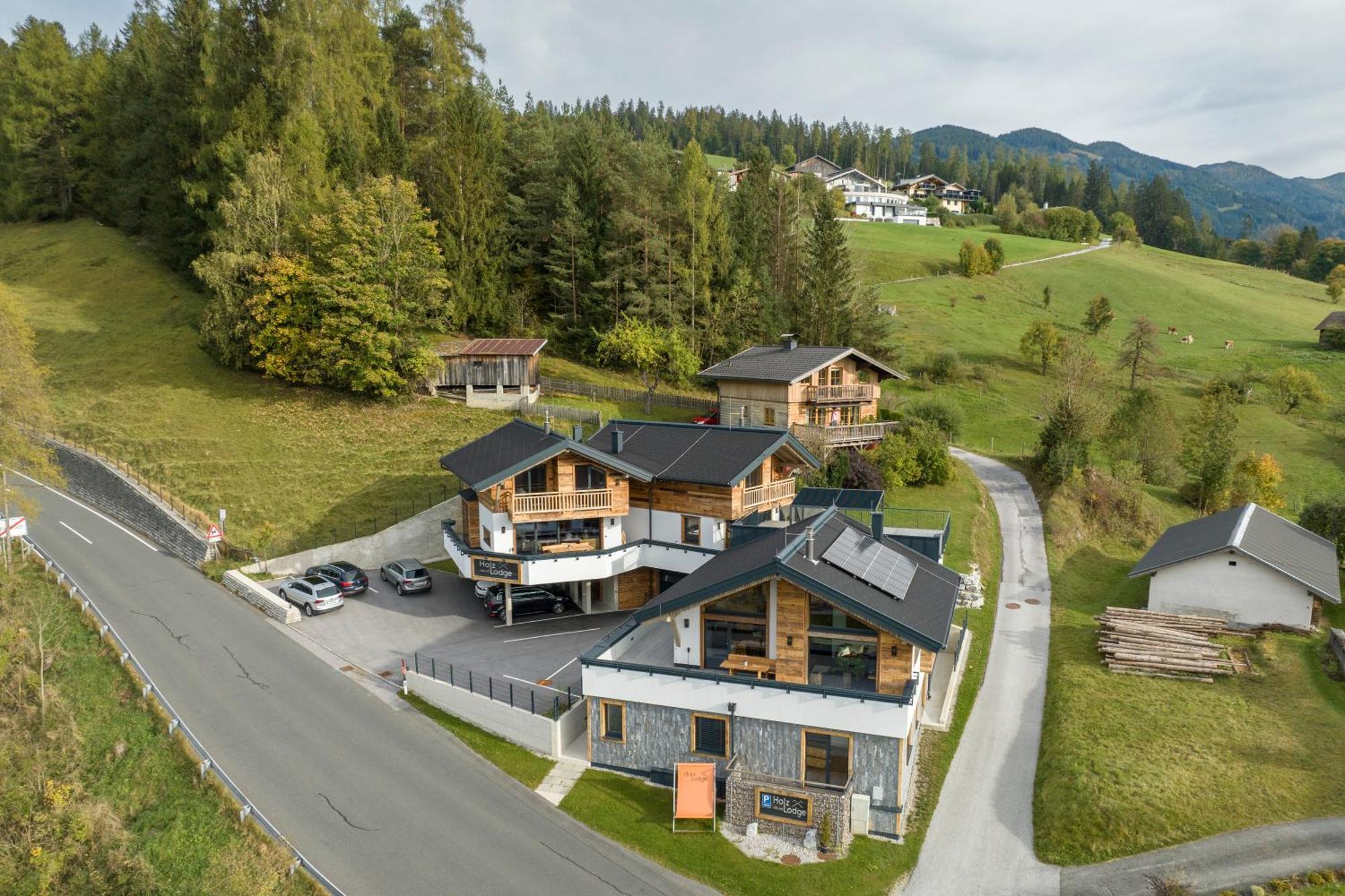 Holzlodge Deluxe Radstadt Exterior photo