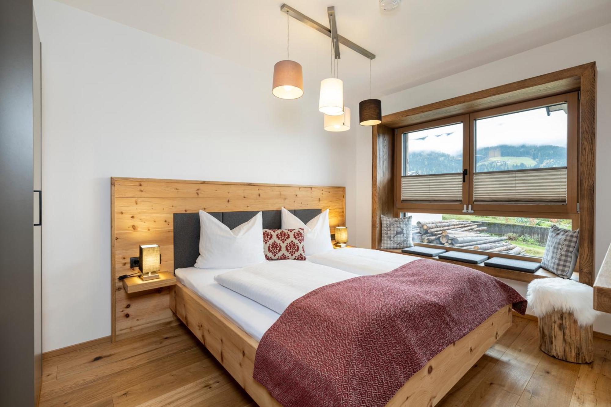 Holzlodge Deluxe Radstadt Exterior photo